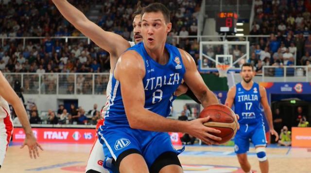 开云官网-加里纳利因伤缺席欧锦赛 绿军新赛季备战同样蒙尘